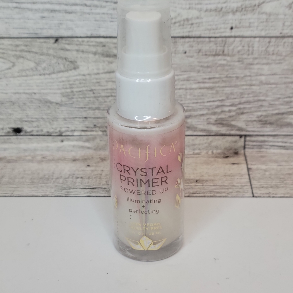 New Sealed Pacifica Crystal Primer Powered Up Setting Spray 1fl oz